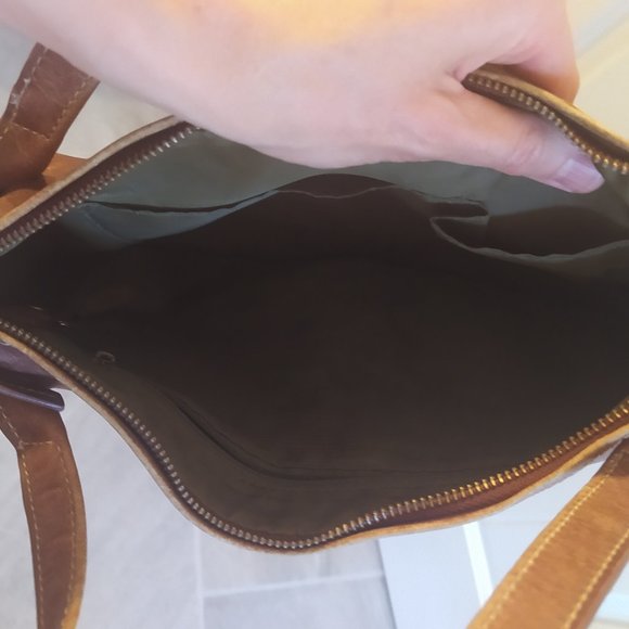 Cute gently worn Matt and Nat purse - Picture 4 of 5